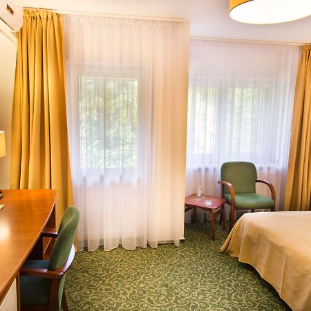 Hotel Herastrau Bükreş Dış mekan fotoğraf