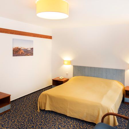Hotel Herastrau Bükreş Dış mekan fotoğraf