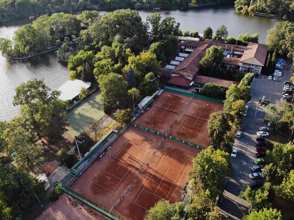 Hotel Herastrau Bükreş Dış mekan fotoğraf