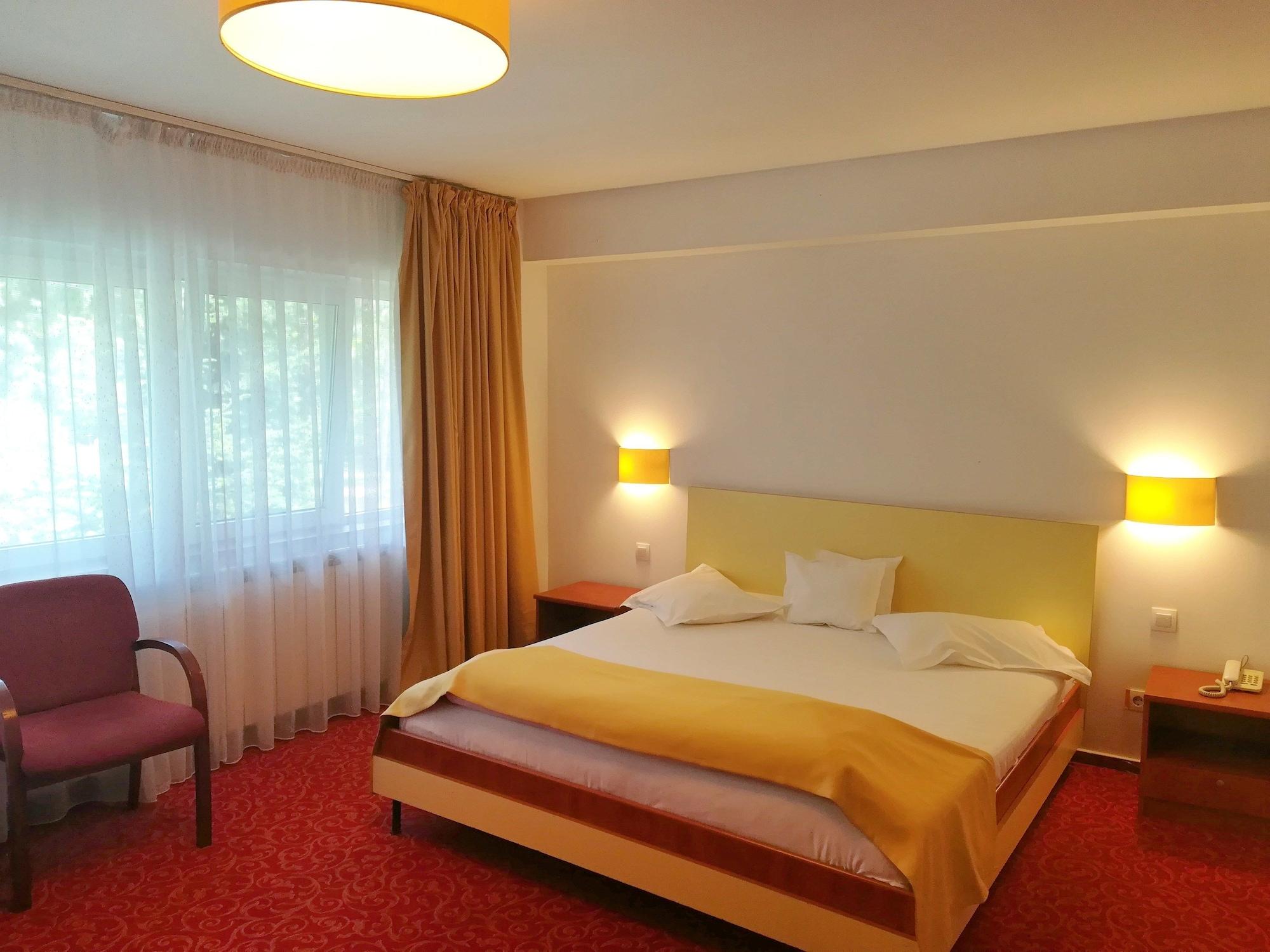 Hotel Herastrau Bükreş Dış mekan fotoğraf