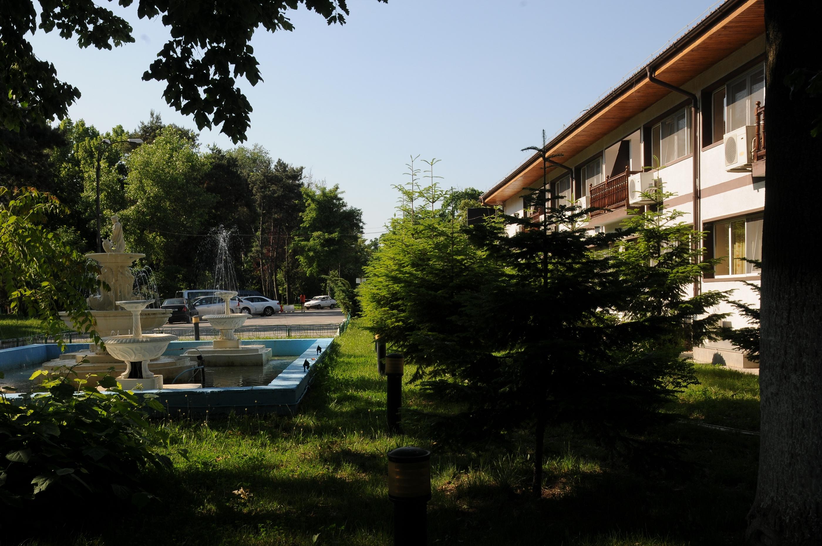 Hotel Herastrau Bükreş Dış mekan fotoğraf