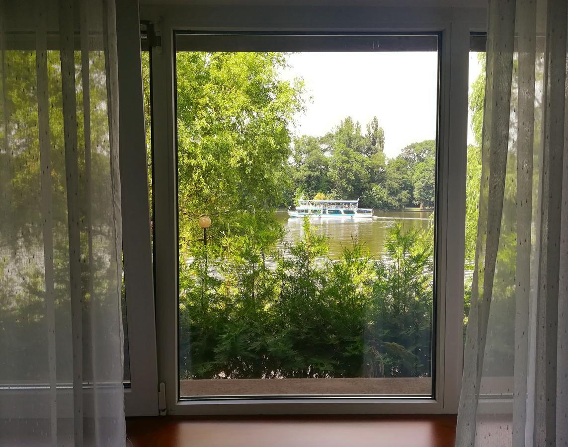Hotel Herastrau Bükreş Dış mekan fotoğraf